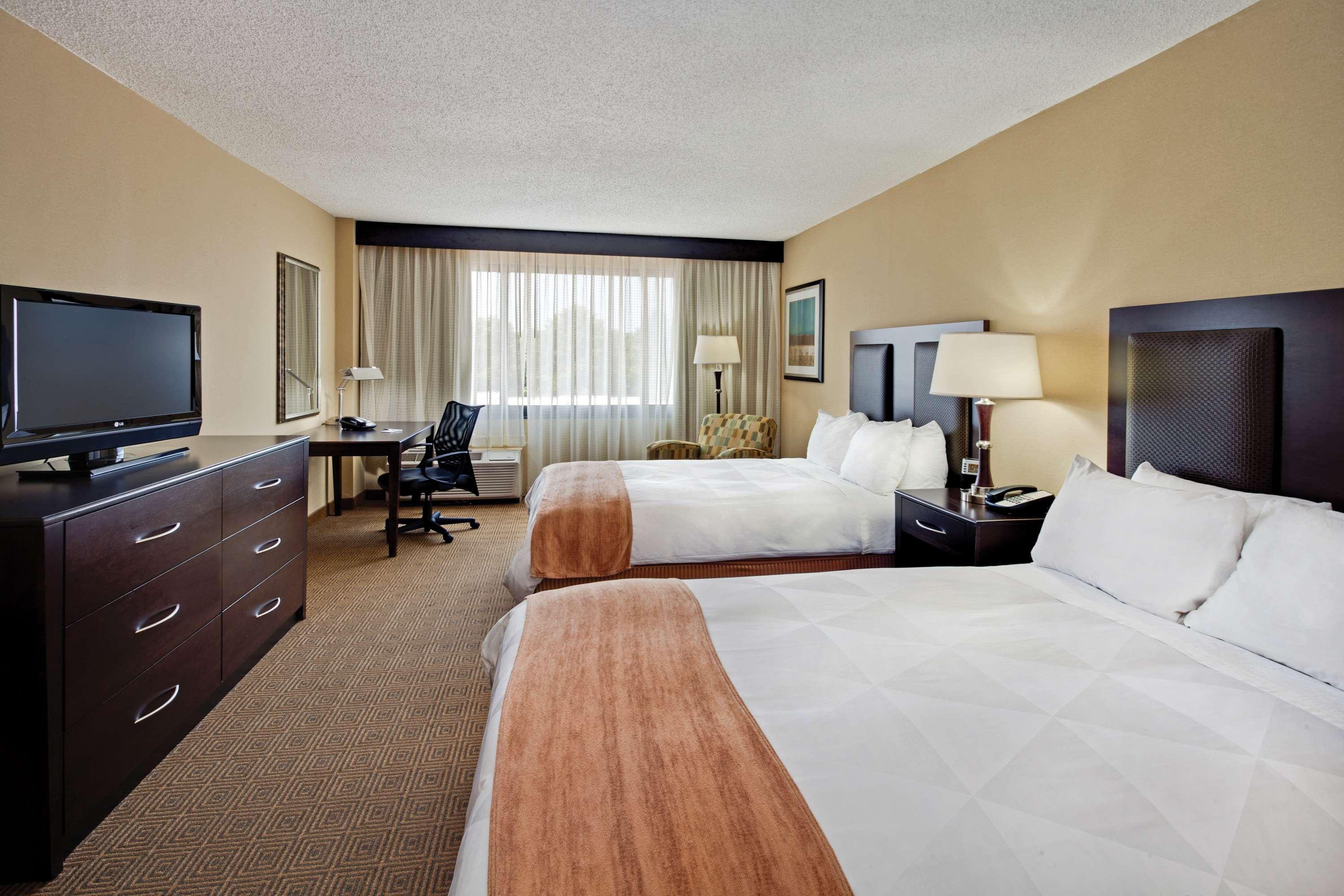 Radisson Freehold Hotel Kamer foto