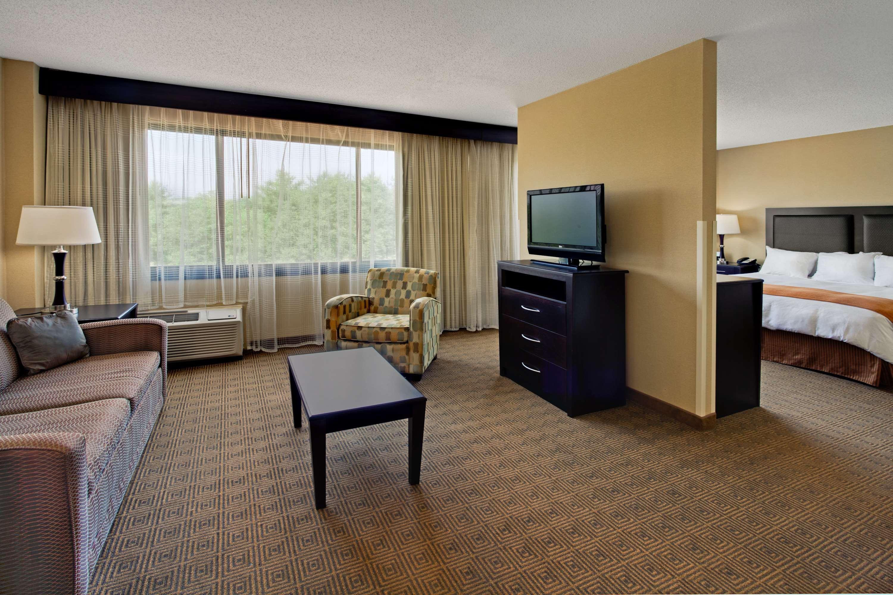 Radisson Freehold Hotel Kamer foto